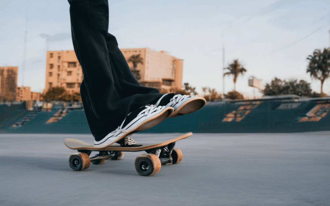 Finding the Best Skateboarding Tutorials Online: Video & Written Guides